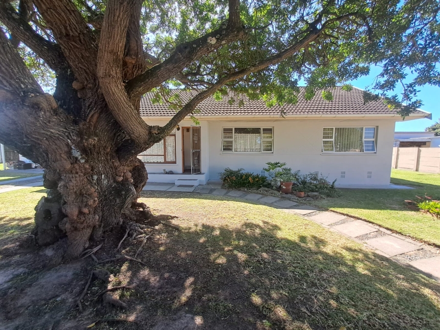3 Bedroom Property for Sale in Beacon Bay Eastern Cape